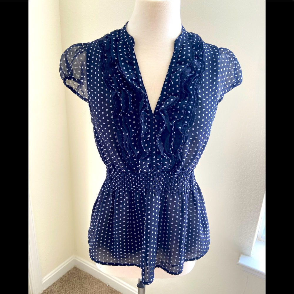 H&M Ruffled Lightweight Blouse